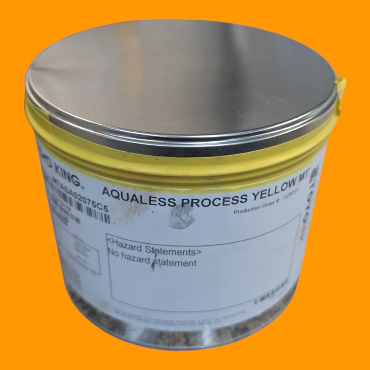 Tin of aqualess process yellow ink